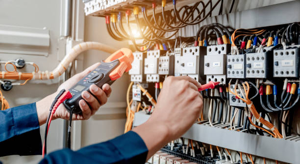 Best Commercial Electrician Services  in Los Lunas, NM